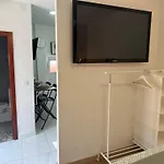 Tranquila casa con patio